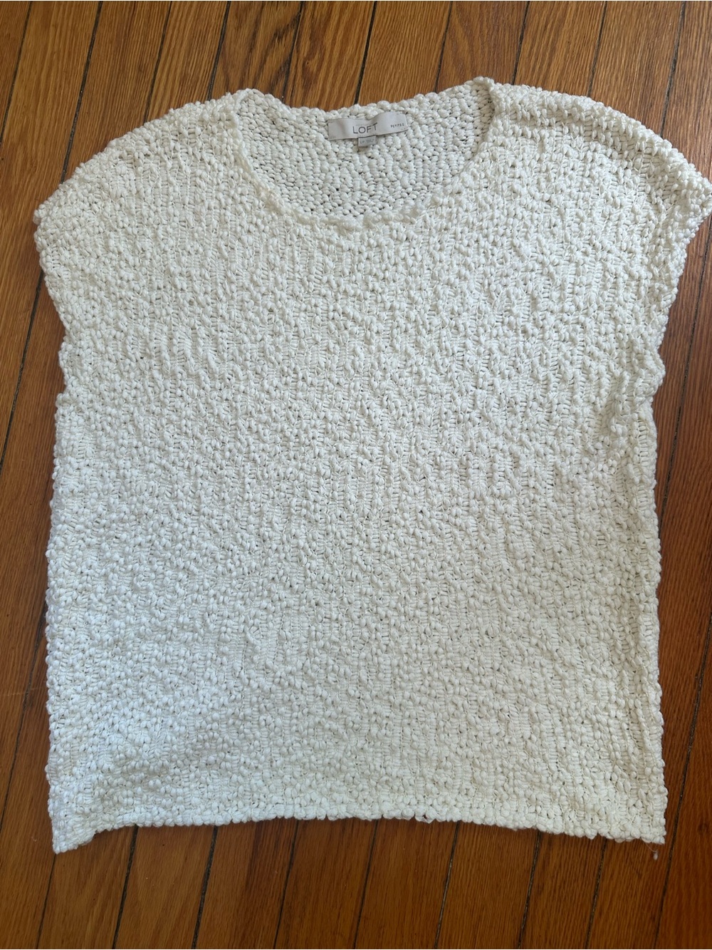 LOFT Cream Textured Knit Cap-Sleeve Top Size large petite